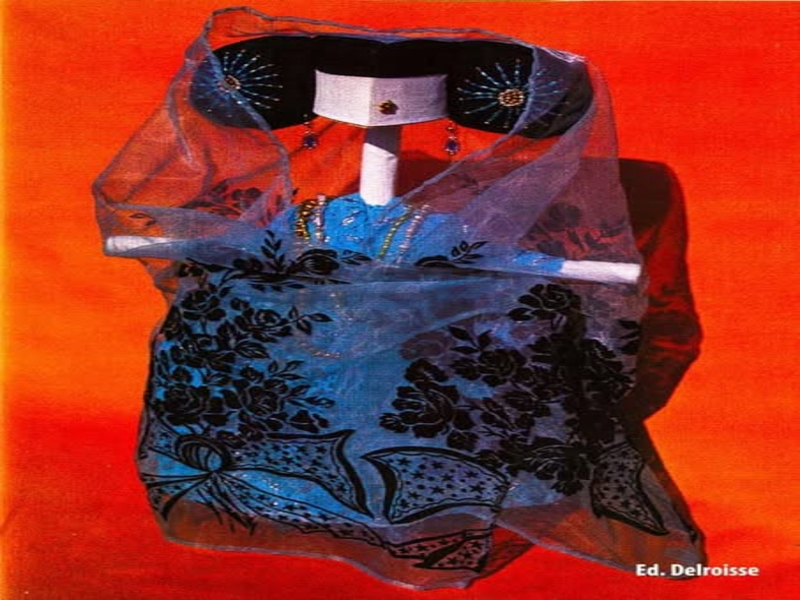 La Poupée Anjouanaise - Mwana Wa Mvangati